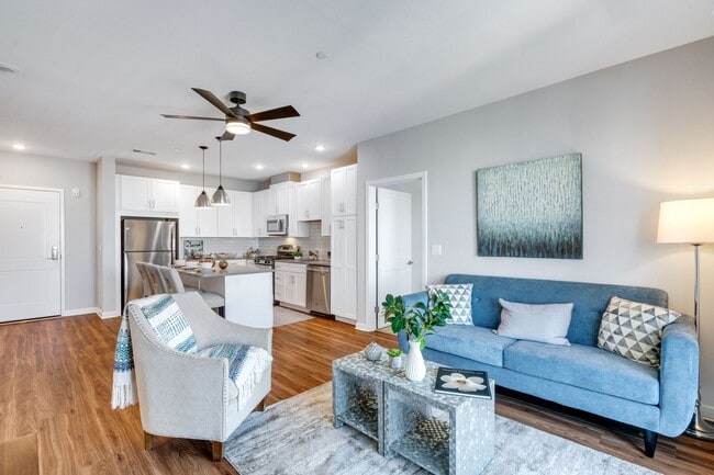 Building Photo - Weatherstone Flats