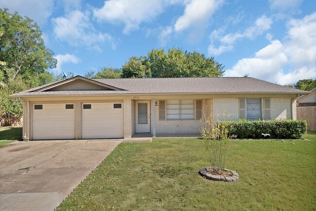 Building Photo - 6516 Perdido Dr