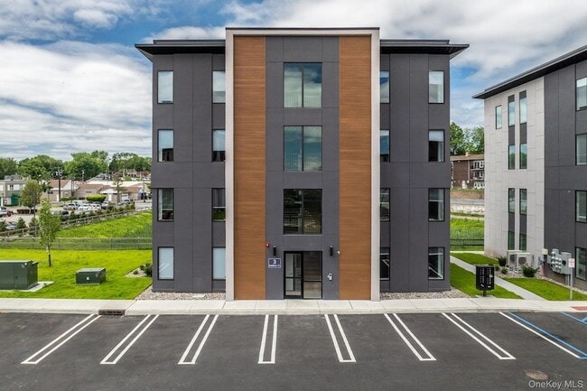 Building Photo - 6 Giada Ln Unit 5