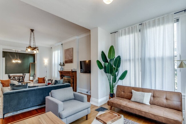 Photo - 351 Thrall St Unit ID1234539P