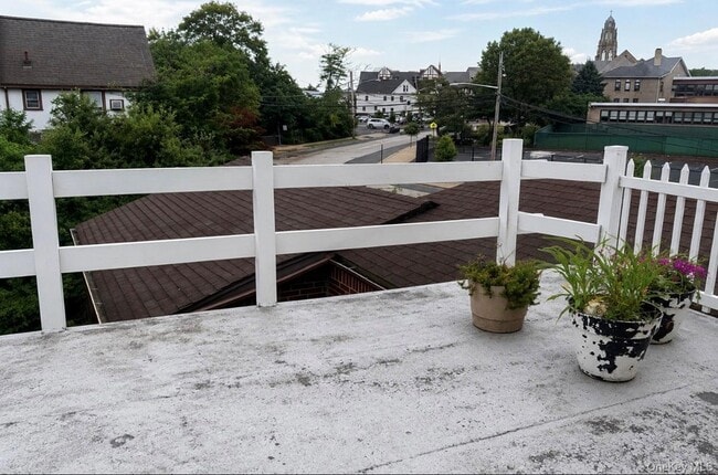 Photo - 49 Hempstead Ave