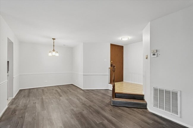 Photo - 1601 Thames Ct Unit A