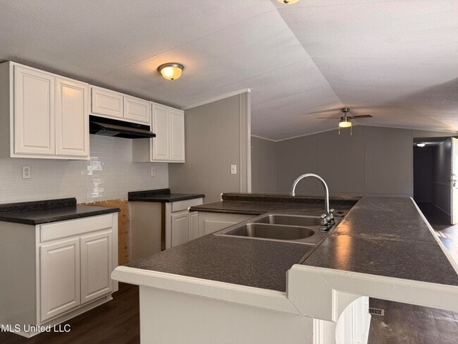 Photo - 505 Hillview Ct