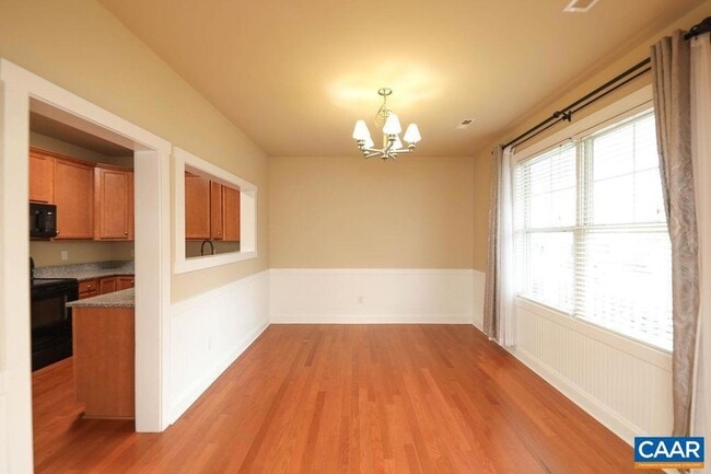 Photo - 328 Marquette Ct