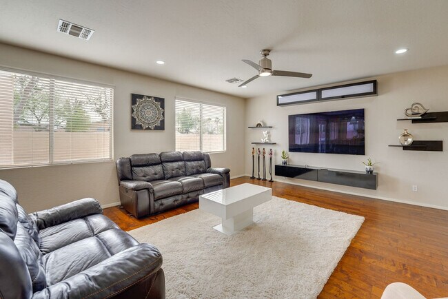 Photo - 2903 E Tulsa St Unit SI FL1-ID1609153P