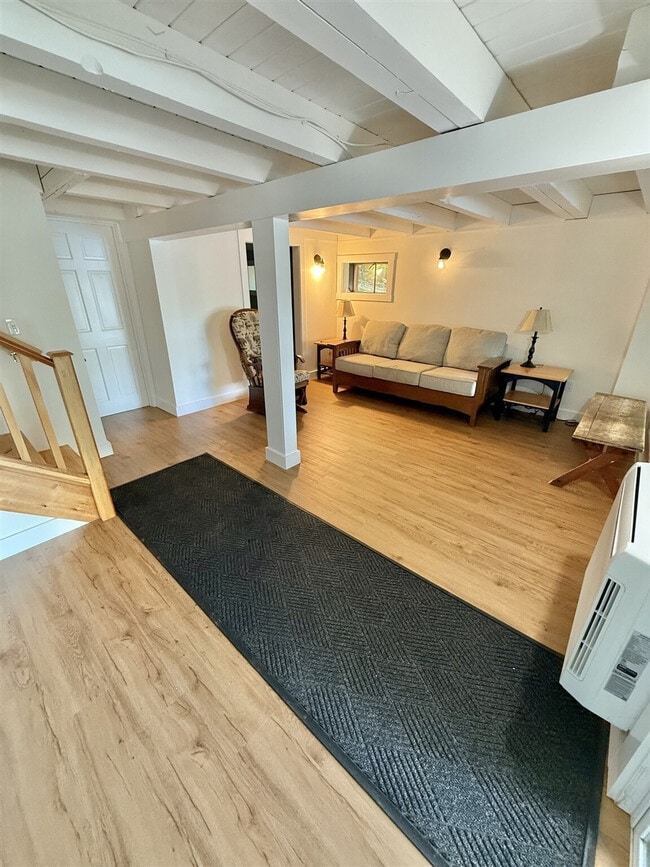 Building Photo - 145 Beach Rd Unit ID1255649P