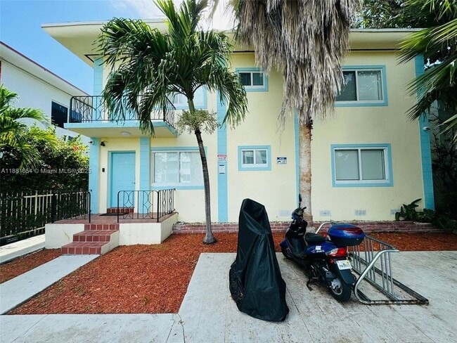 Building Photo - 1135 Euclid Ave Unit 105