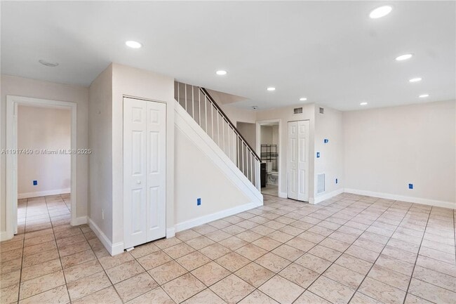 Photo - 6241 SW 116th Pl Unit B