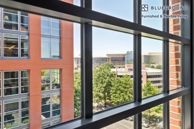 Photo - 770 Maine Ave SW Unit SI FL7-ID564