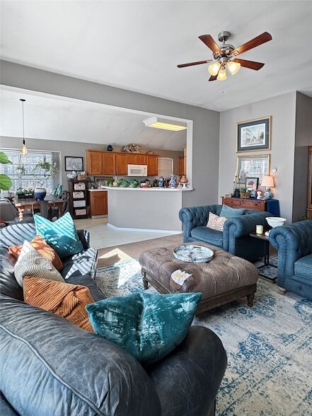 Photo - 2417 Graystone Ln