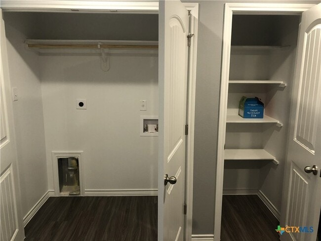 Photo - 1818 Castroville Trl