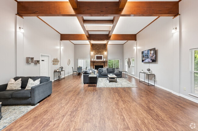 Clubhouse - The Pointe