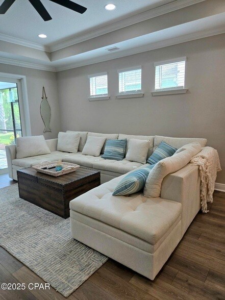 Photo - 8645 Weekend Dr