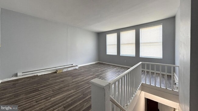 Photo - 1908 S 65th St