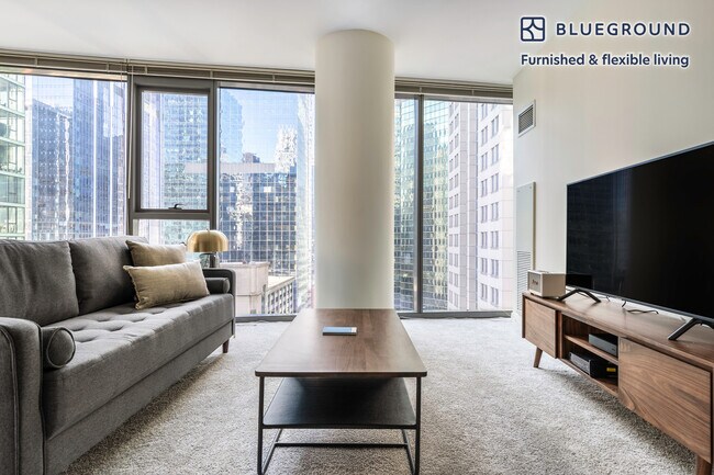 Photo - 210 N Wells St Unit FL17-ID257