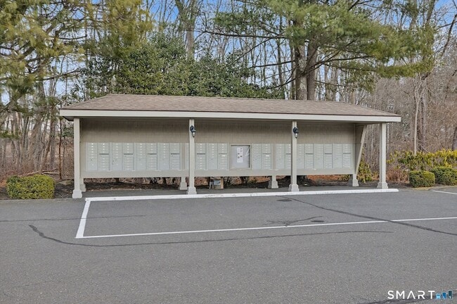 Building Photo - 156 Heatherwood Dr