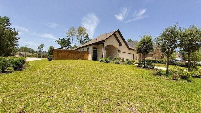 Photo - 305 Rise Ln