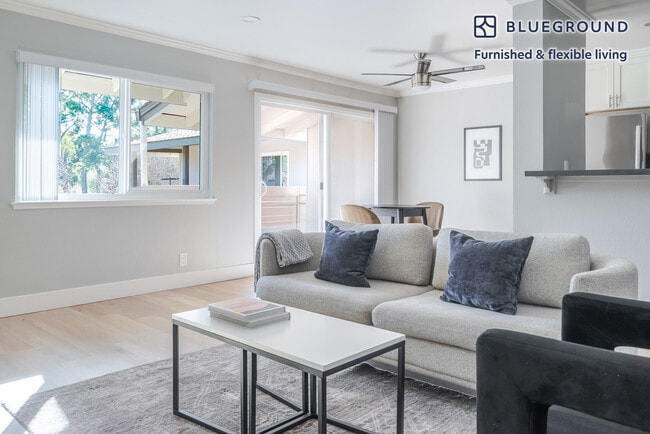 Building Photo - 848 Jordan Ave Unit FL2-ID2091