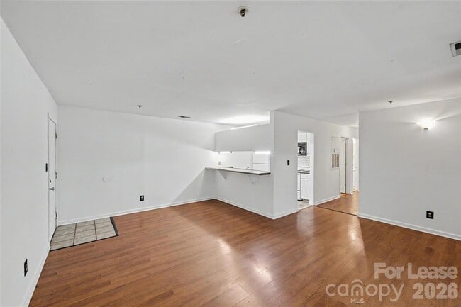 Photo - 9535 University Terrace Dr Unit B