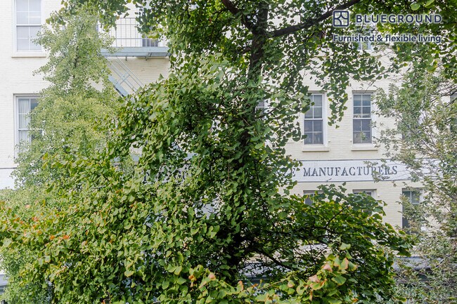 Photo - 26 Jane St Unit FL3-ID1973