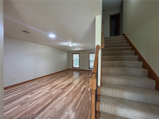 Photo - 1450 N Ulmer St