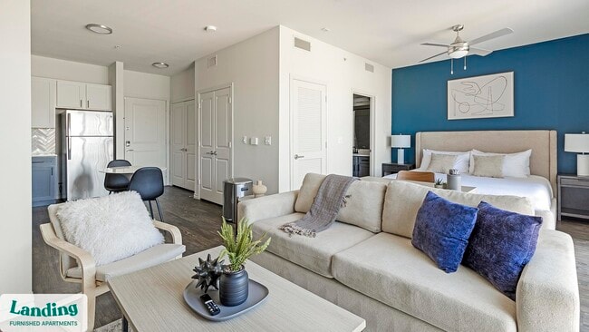 Building Photo - 750 Fort Worth Ave Unit 243.1408027