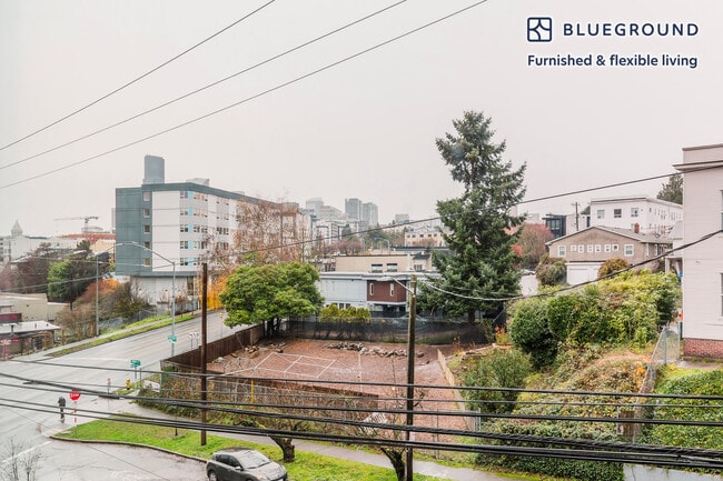 Photo - 622 Rainier Ave S Unit SI FL5-ID793