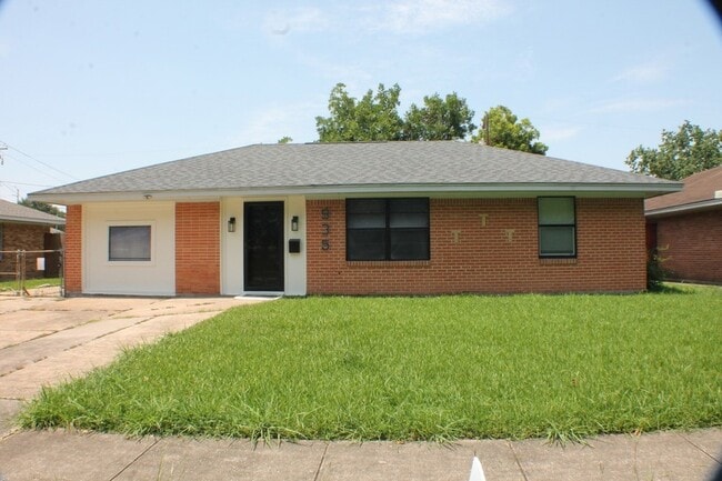 Photo - 935 Creager St