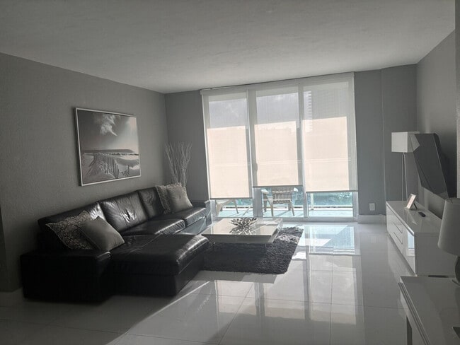 Photo - 3801 S Ocean Dr Unit SI ID1255495P