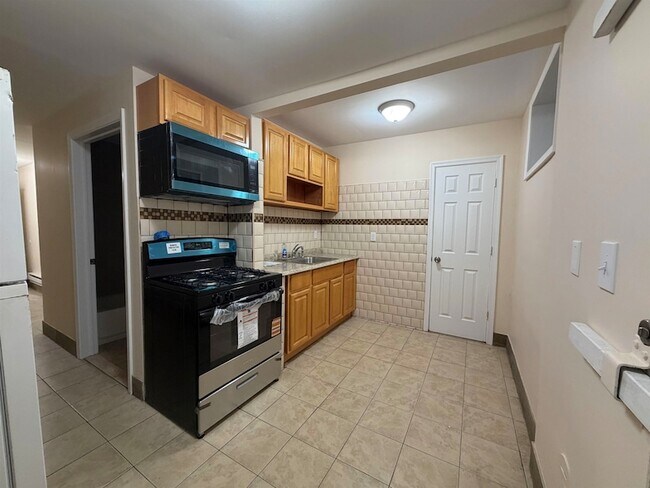 Photo - 83 Wilkinson Ave