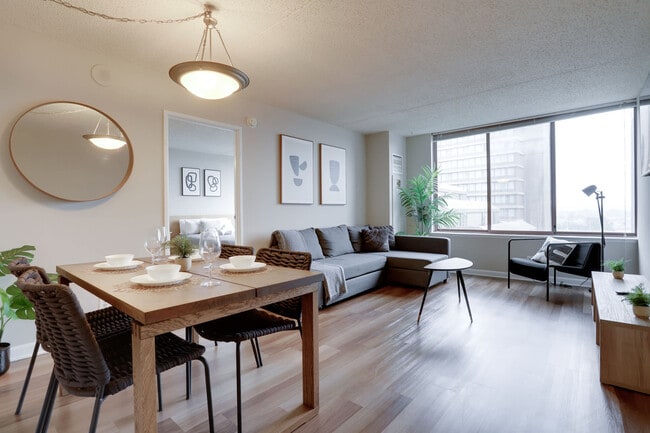 Photo - 401 12th St S Unit FL8-ID1038991P