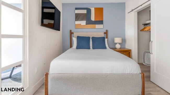 Photo - 2005 11th St NW Unit 302