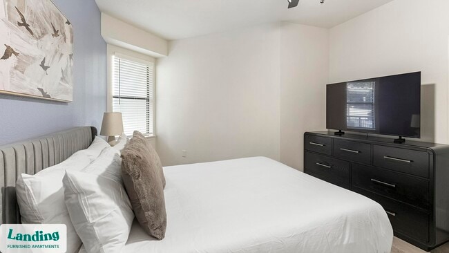 Photo - 15777 Quorum Dr Unit 1126