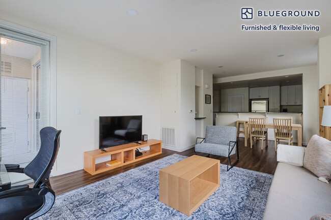 Photo - 550 Moreland Way Unit SI FL2-ID1770