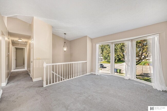 Photo - 3105 Mirror Cir