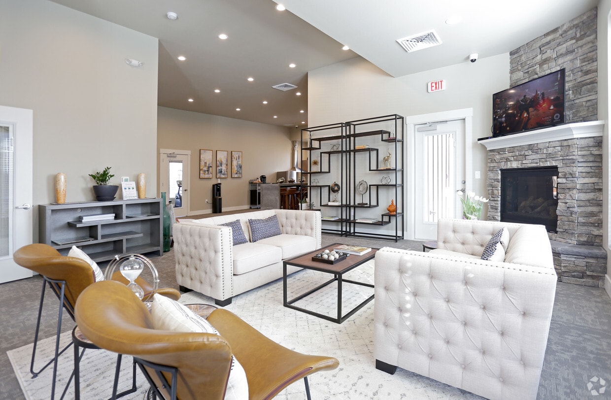 Floor Plan - 2 bed 2 bath D