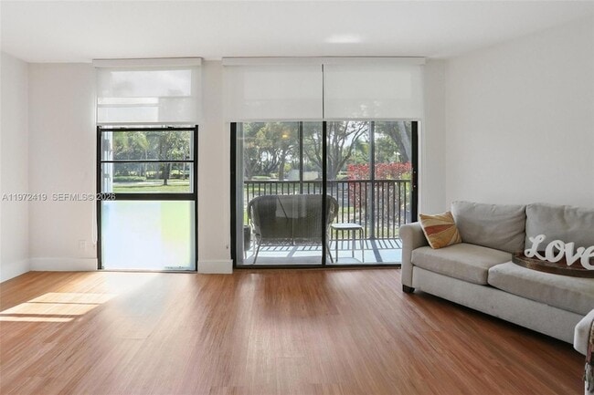 Photo - 3101 N Country Club Dr Unit 102