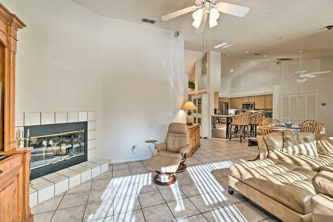 Photo - 5125 39th St W Unit SI ID1386223P