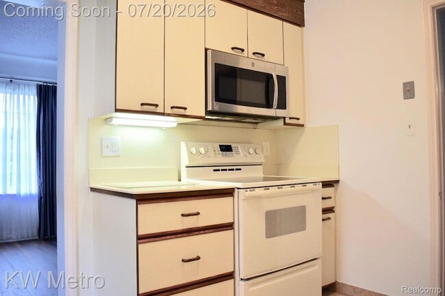 Photo - 619 N Elizabeth St
