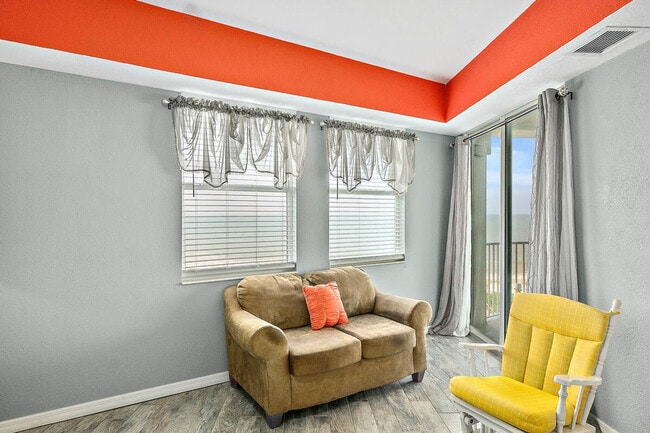 Building Photo - 110 Surfview Dr Unit ID1261592P