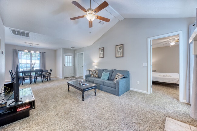 Photo - 4209 King Arthur Pl Unit ID1043488P