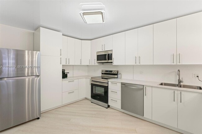 Photo - 2500 Parkview Dr Unit 1714