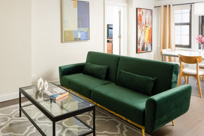 Building Photo - 413 E 50th St Unit ID1058802P