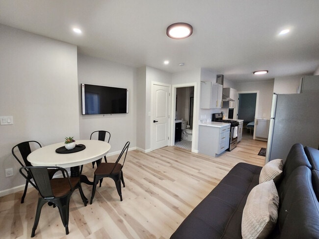 Photo - 517 66th St Unit SI ID1424325P