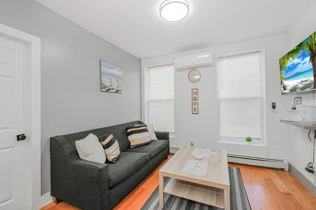 Building Photo - 479 Putnam Ave Unit SI ID1470321P