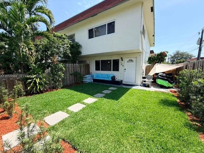 Photo - 1500 NE 151st St