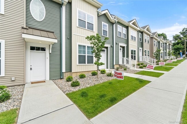 Building Photo - 75 Forester Ave Unit 118