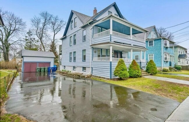 Building Photo - 115 Harborview Ave