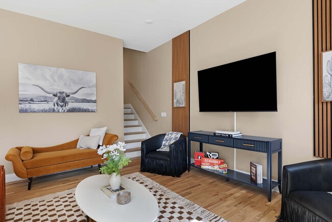 Photo - 550 Rosedale Ave Unit ID1263823P