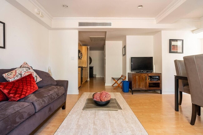 Photo - 201 W 58th St Unit ID408779P